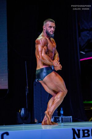 CLASSIC PHYSIQUE НОВИЧКИ